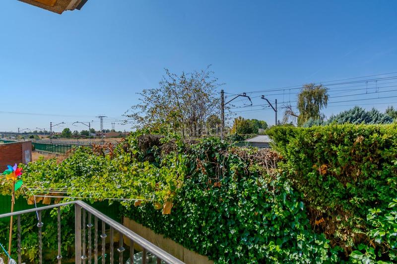 Foto 4cc9bd79-a613-479b-915c-5dd3cdd4e65c. Chalet mit heizung parking in San Andrés del Rabanedo pueblo San Andrés del Rabanedo