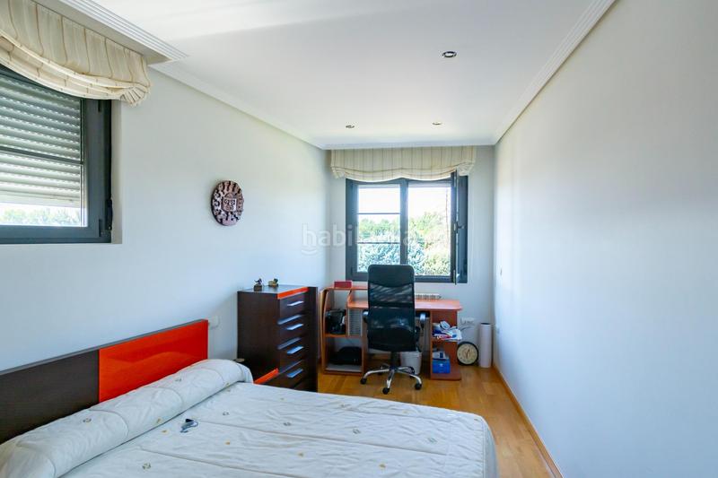 Foto 653dd445-323a-40dc-ac34-de163d19ac25. Chalet mit heizung parking in San Andrés del Rabanedo pueblo San Andrés del Rabanedo