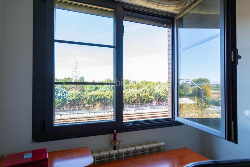 Foto 72458d11-751a-4378-a6d6-e4fe56ffa80a. Chalet mit heizung parking in San Andrés del Rabanedo pueblo San Andrés del Rabanedo