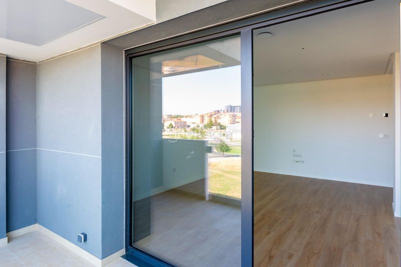 Foto 5963d592-5473-4508-8fcf-f20093b9ae64. Flat with heating parking in San Mamés - La Palomera León