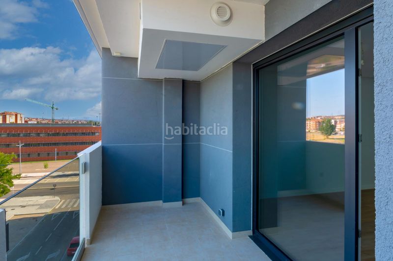 Foto f40644cc-8be2-43ba-8957-38def1f1c97b. Flat with heating parking in San Mamés - La Palomera León