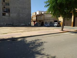 Terreno residenziale  Calle juan carlos i