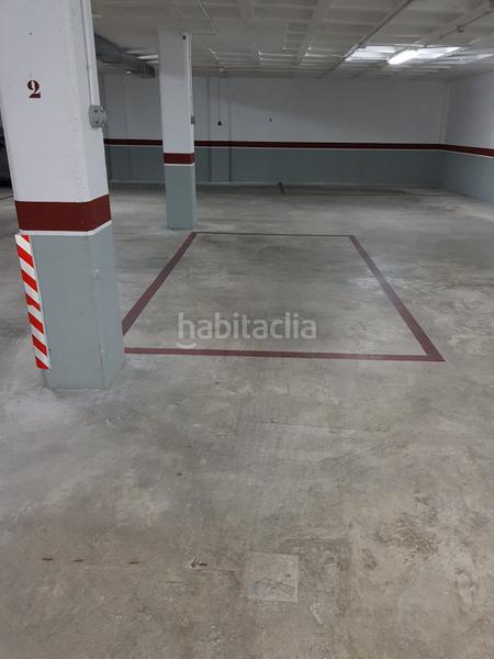 Foto 5fda6638-0de0-49b6-9a04-c0dbdfbc053d. Parking coche en Albatera