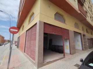 Local Comercial  Calle doctor molla. Altillo