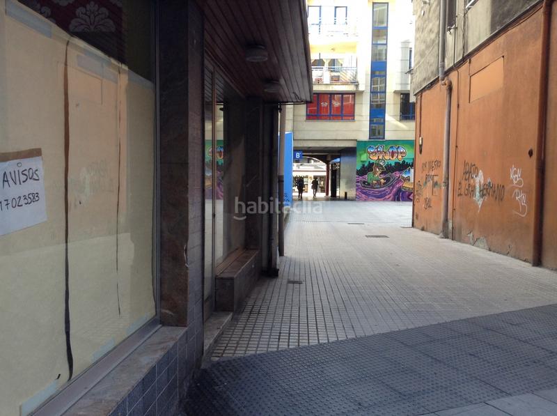 Foto 49b0c646-8c30-47f0-9edd-07f36f325e6e. Lloguer local comercial a Centro Torrelavega