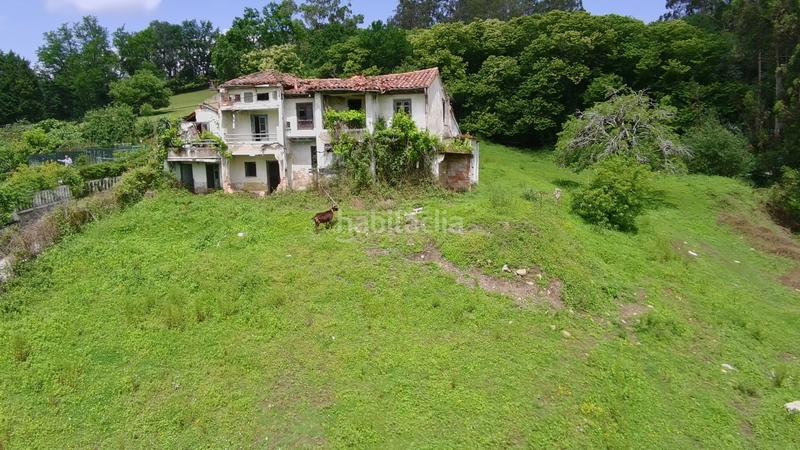 Foto 7bc2cd8f-44e3-41ff-a88c-d989481d1254. Casa a villapresente - barrio la flor 126 a Reocín