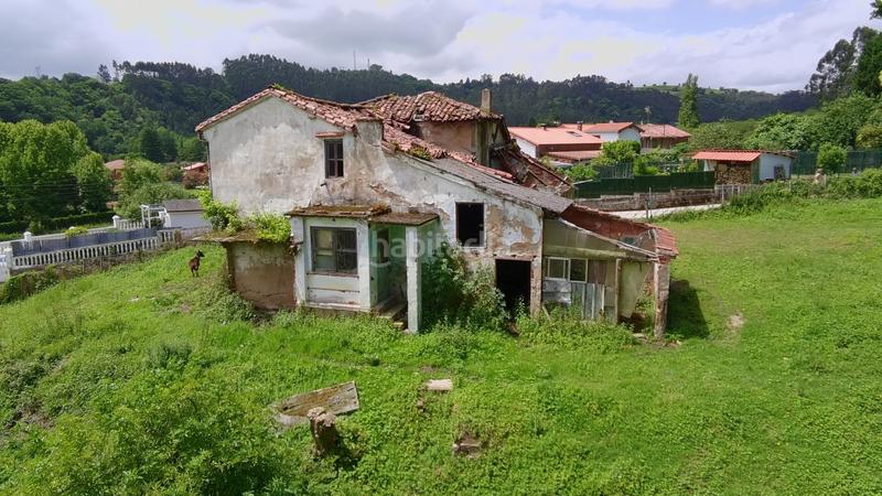 Foto b018224a-255f-4427-81d0-109a1cfe8d73. Casa a villapresente - barrio la flor 126 a Reocín