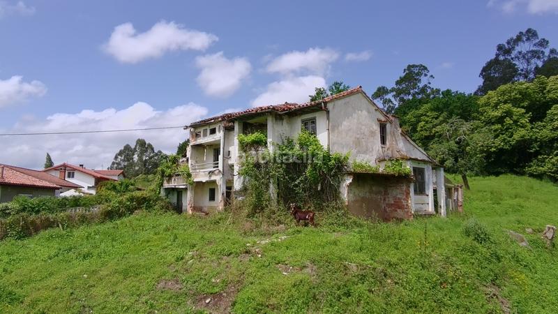 Foto e6cbc68e-e96a-4e8e-b7f9-b79131f90560. Casa a villapresente - barrio la flor 126 a Reocín