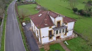 Maison à Matienzo - cl alsedo 7. Se vende casa señorial independiente en matienzo