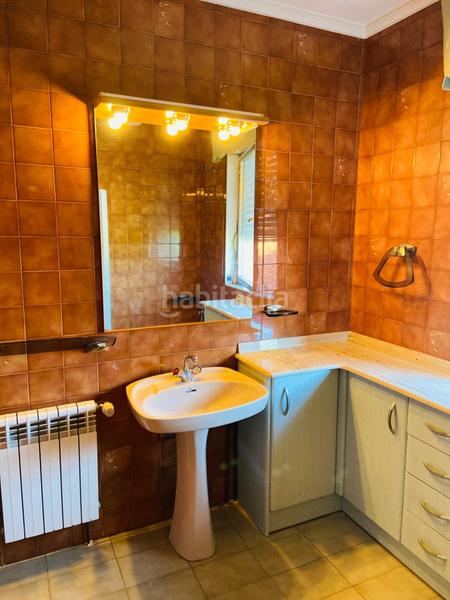 Foto 792b4372-db67-4812-ac3d-aa7d2175c029. Casa amb calefacció aparcament a Barcenilla Piélagos