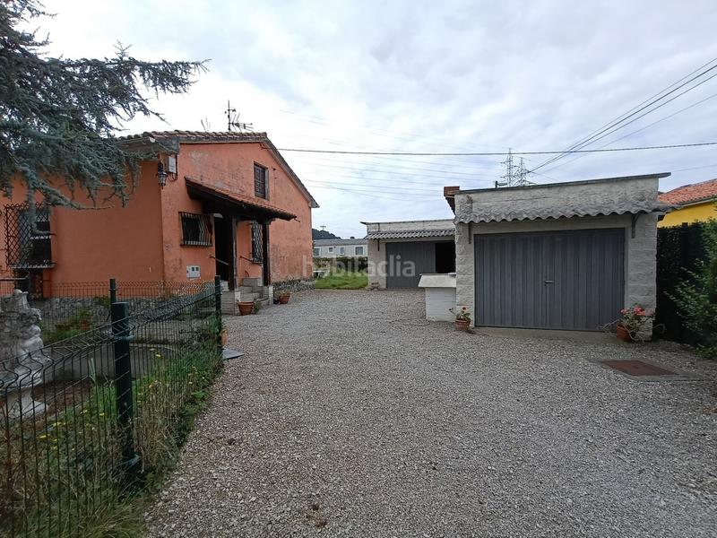 Foto b09fdd4a-60f4-4697-ba9c-12dd9c3294fc. Casa se vende casa barreda en Inmobiliaria - Barreda Torrelavega