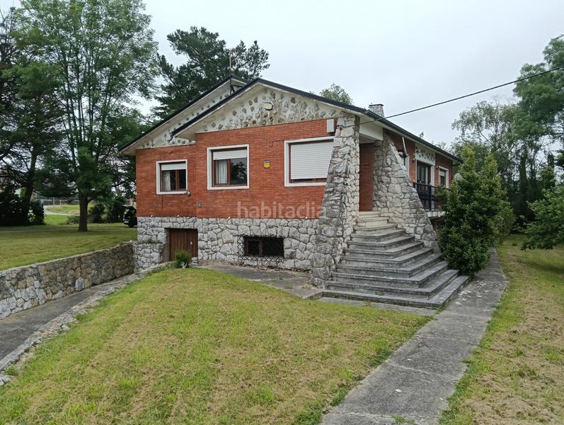 Foto cb0707c2-9fa8-4cd8-90cc-3ce34cdc04f2. Casa con parcheggio in Sierrapando Torrelavega