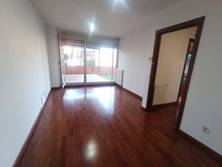 Etagenwohnung  Torrelavega - hermanos carriedo y peredo. Se vende planta baja con jardin en torrelavega ganzo