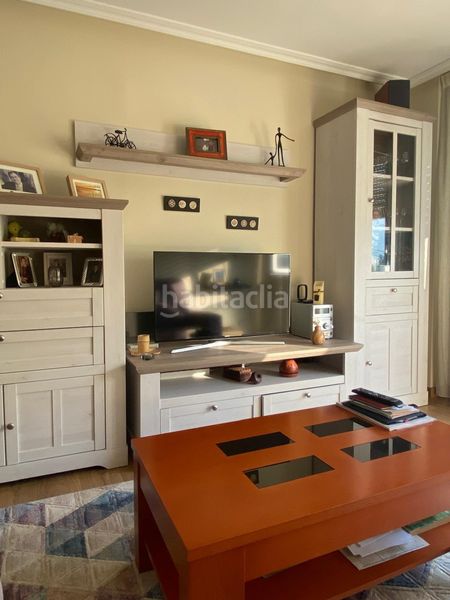 Foto d4cd6a64-a67f-4da2-9265-42be78d8610e. Pis amb calefacció aparcament a Inmobiliaria - Barreda Torrelavega