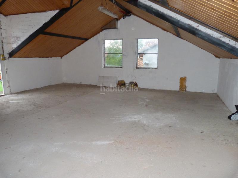 Foto c27dcca4-96a1-4332-ab4e-30ff55738f1f. Casa a Torrelavega - avenida de bilbao 76 a Sierrapando Torrelavega