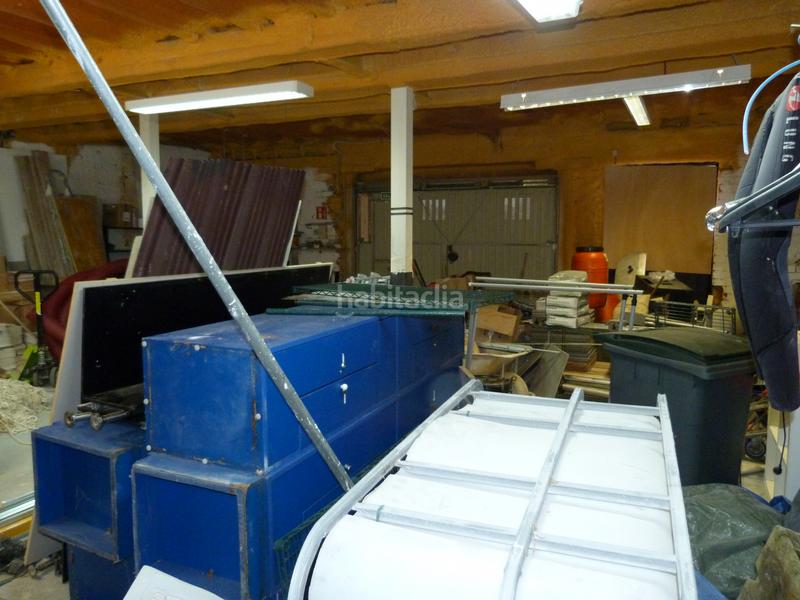 Foto dcbae30e-c94a-4a90-a2a5-181ff42b03b9. Casa a Torrelavega - avenida de bilbao 76 a Sierrapando Torrelavega