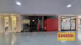 Oficina  Primero de mayo. Amplias oficinas en el centro empresarial el zoco
