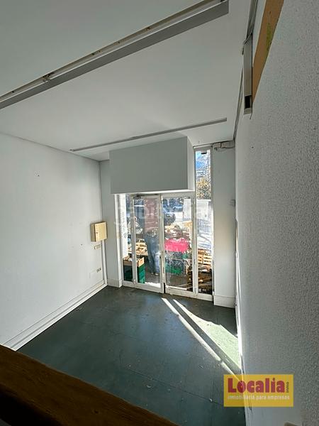 Foto dfcde844-ed82-46b8-b6a4-f2289284ac19. Geschäftsraum in Centro Torrelavega