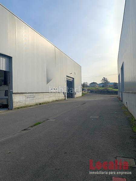 Foto ed53dc2e-3514-4810-9f36-425366fbbf1c. Nau industrial a Meruelo
