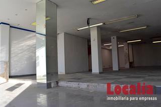 Locale commerciale in Cuatro Caminos