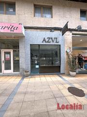 Location Local commercial  N/a. Localia inmobiliriapara empresas le ofrece la posibilidad de ins