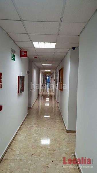 Foto 5067960b-df7c-4430-ab9b-baf8feee376b. Oficina amb aparcament a Alisal - San Román Santander