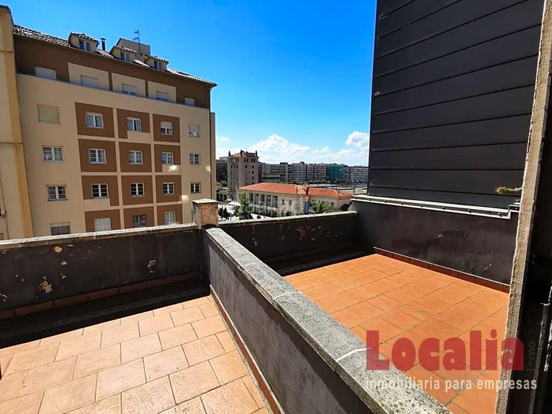 Foto 5858d72f-dbaf-436c-96bf-acc9a4295258. Local comercial a Numancia - San Fernando Santander