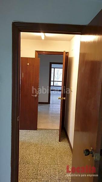 Foto 714f0572-5a3d-4115-8bb6-3f3e2bdf8ecb. Alquiler oficina céntricas oficinas 120m en Puerto Chico Santander