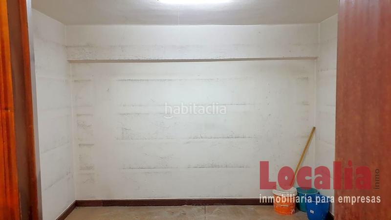 Foto bab1ac25-d07f-4d7a-8d61-d912d6b4cb17. Alquiler oficina céntricas oficinas 120m en Puerto Chico Santander