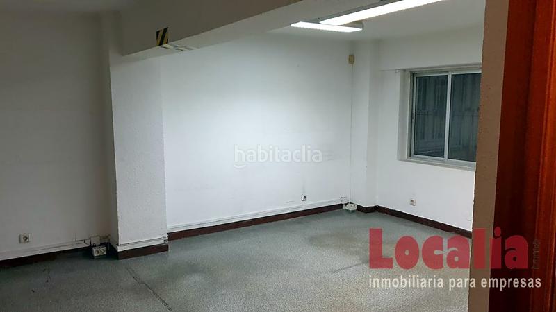 Foto e9111f41-f23a-4446-a01e-7088be620362. Alquiler oficina céntricas oficinas 120m en Puerto Chico Santander