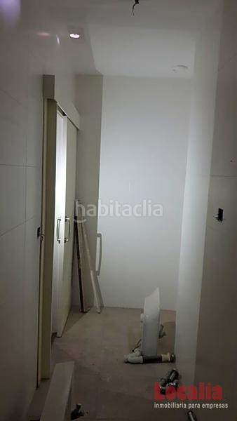 Foto 177678f7-32c5-47da-9e28-45d3b357c82b. Rent business premise in Puerto Chico Santander