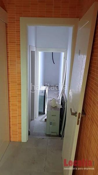 Foto 3eb53ece-5ab6-4982-b4d2-b7ce2a1f7369. Rent business premise in Puerto Chico Santander