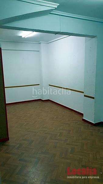 Foto 8d5f76eb-29a6-4f30-94b0-f5e5dd4af1c4. Local commercial dans Centro - Ayuntamiento Santander