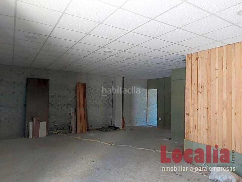 Foto 11d257af-bf19-426e-aeb1-d221a4c540fb. Locale commerciale in Covadonga - Campuzano - Ciudad Vergel Torrelavega