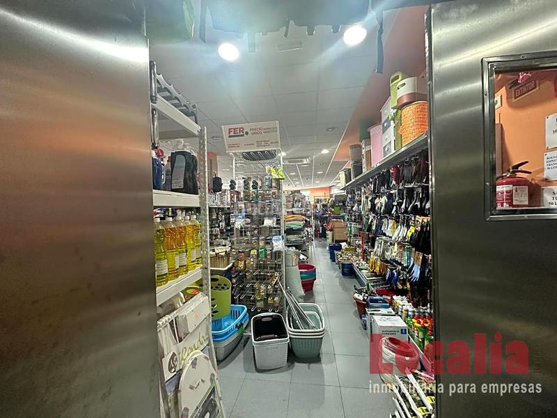 Foto ac9872ac-fc1f-44cc-baa4-80b0a41b489a. Local comercial a Reinosa