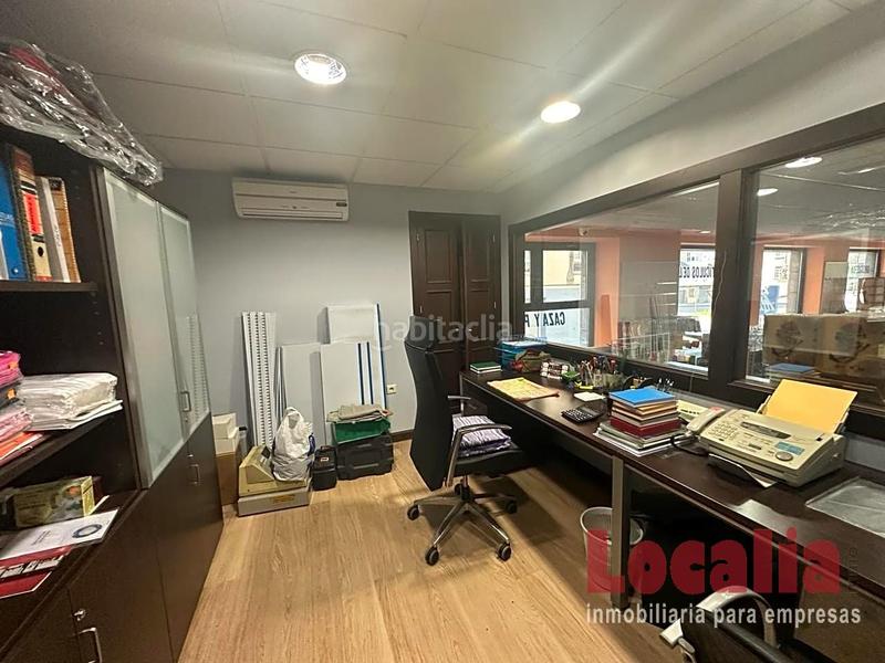 Foto f1e459f8-2bbe-4569-a1bd-b80f004cbfae. Local comercial a Reinosa