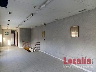 Locale commerciale  De julio hauzeur. Local comercial bar  restaurante en torrelavega.