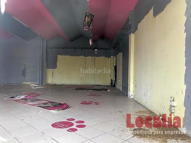 Foto ab6fb6f7-f539-44cf-bc32-d15cb6ec6be7. Locale commerciale in Cerezo - Aspla - Torres Torrelavega