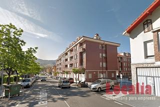 Local commercial  La industria. Local comercial en pleno astillero, cantabria.
