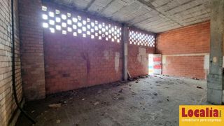 Local Comercial a Calle la Industria