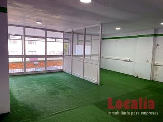 Rent Business premise in Castilla - Hermida. Local diáfano en centro de santander, cantabria.