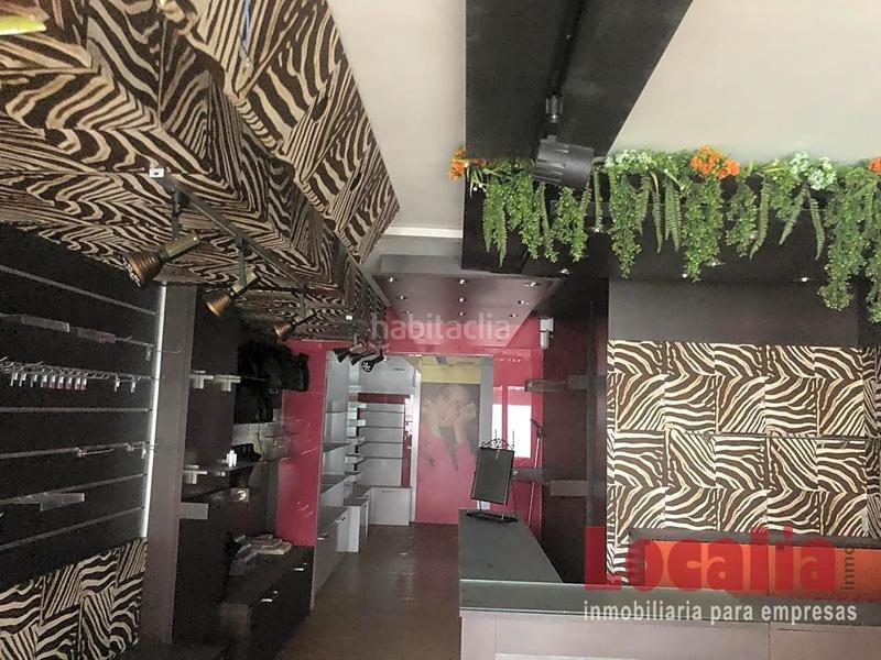 Foto 5664686e-bdf4-45e1-8bd6-ada17424f7e8. Locale commerciale in Centro Torrelavega