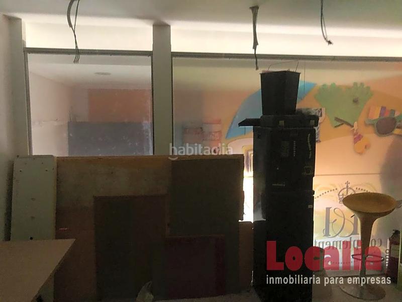 Foto 8787aa42-09b9-4556-9e78-db0a98adbc1e. Locale commerciale in Centro Torrelavega