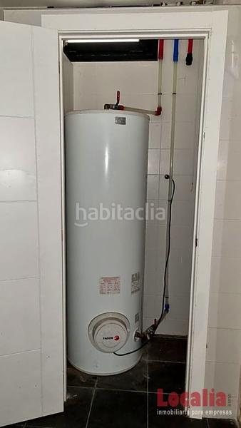 Foto 0a5f3294-2a33-4035-abb2-8ffc54da46f7. Local comercial local acondicionado como clínica en mompía, bezana en Santa Cruz de Bezana