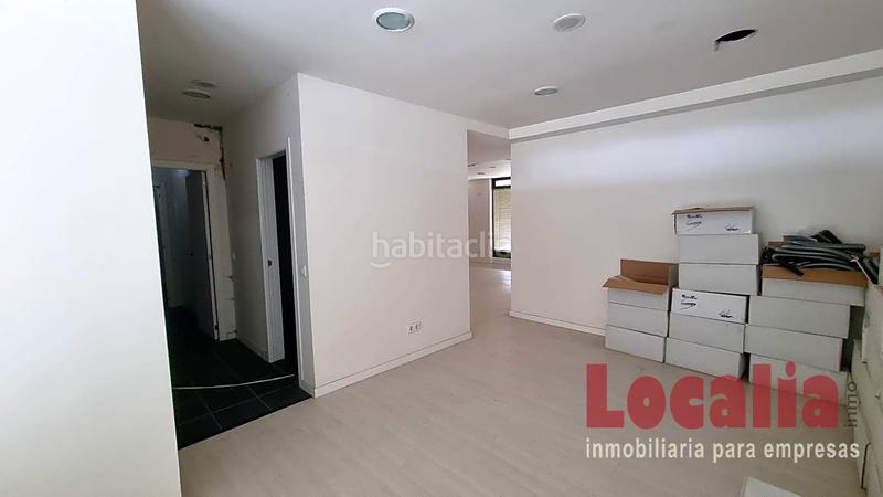 Foto a1c1f9eb-1706-4847-a6a6-d7b97f6a2bf8. Local comercial local acondicionado como clínica en mompía, bezana en Santa Cruz de Bezana