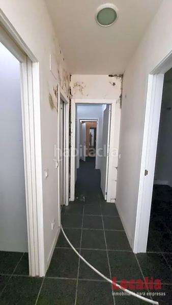 Foto b7dd19d9-6091-4a74-bb3f-a2f4bc6ce66a. Local comercial local acondicionado como clínica en mompía, bezana en Santa Cruz de Bezana