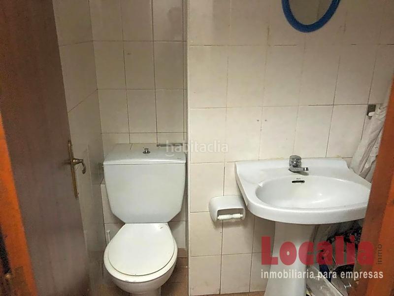 Foto 98e8f0cd-ac8a-4534-bf9e-5852108a165c. Alquiler local comercial amplio bar para entrar a trabajar . en Torrelavega