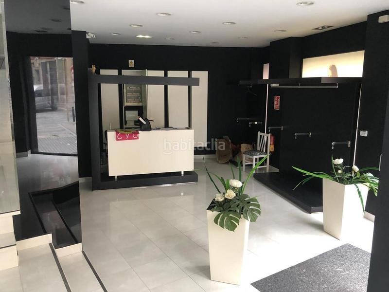 Foto 945ffe19-58be-4619-b22f-6c42753308e2. Alquiler local comercial local de tres niveles , cantabria. en Torrelavega