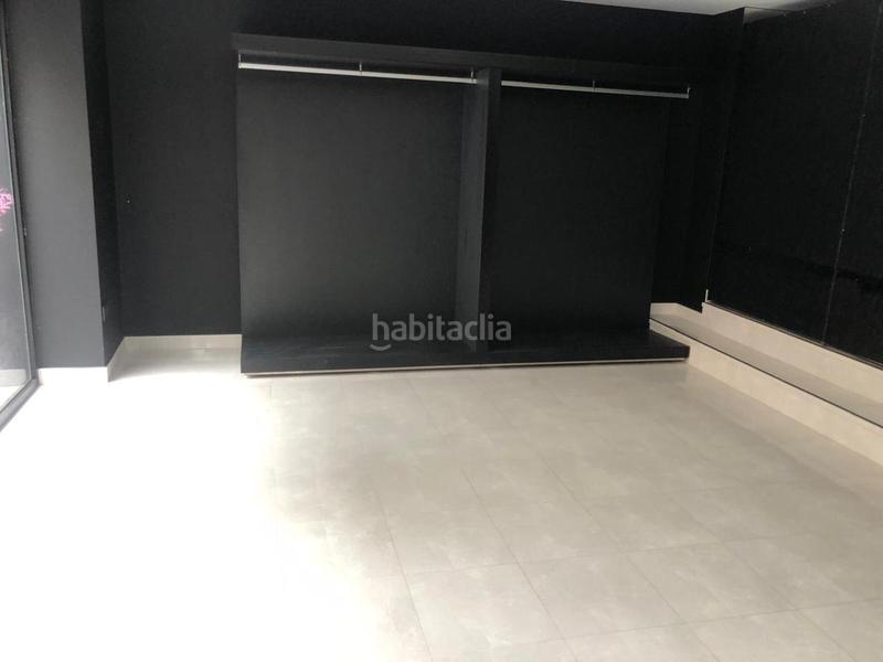 Foto dd59cfdd-a739-4c8b-9812-3a086a8056a9. Alquiler local comercial local de tres niveles , cantabria. en Torrelavega