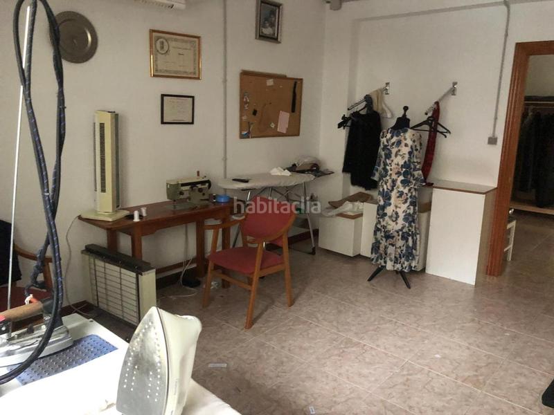 Foto eb5bab16-fcb4-4b77-b1f7-d1f1cd0a612c. Alquiler local comercial local de tres niveles , cantabria. en Torrelavega